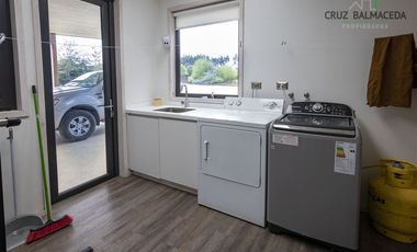 Casa en Arriendo en Condominio Puerto Varas Norte, Venta de terreno con 2 casas en parcela de 5.000 m2