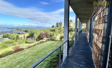 Casa en Arriendo en Condominio Puerto Varas Norte, Venta de terreno con 2 casas en parcela de 5.000 m2