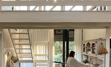 Casa en Arriendo en Línea Nueva, linda casa con detalles únicos, amplios espacios e impecable jardín