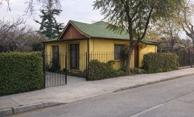 TERRENO DE 328 mts2/CASA AISLADA/METRO MACUL