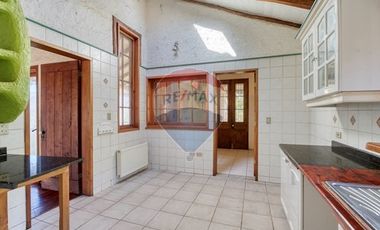 Oportunidad en Pirque Casa y Naturaleza Unida
