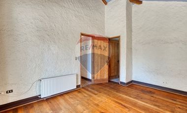Oportunidad en Pirque Casa y Naturaleza Unida