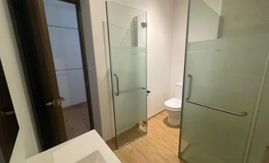Departamento en Renta, Colonia Bosque Esmeralda - Res. Bosque Esmeralda