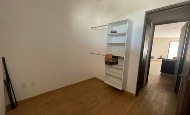 Departamento en Renta, Colonia Bosque Esmeralda - Res. Bosque Esmeralda