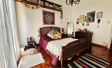 Venta Departamento 4 ambientes con dependencia