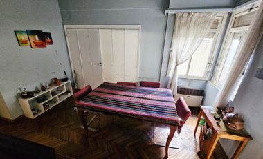 Venta Departamento 4 ambientes con dependencia