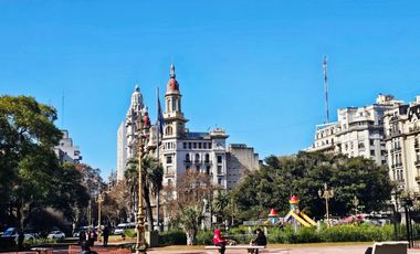 Venta Departamento 4 ambientes con dependencia