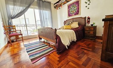 Venta Departamento 4 ambientes con dependencia