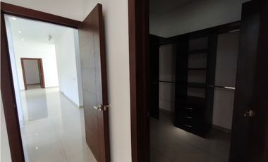 RENTA CASA GALEANA ESQ. USO COMERCIAL, LAS BRISAS SAHUAYO MICH