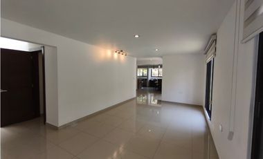 RENTA CASA GALEANA ESQ. USO COMERCIAL, LAS BRISAS SAHUAYO MICH