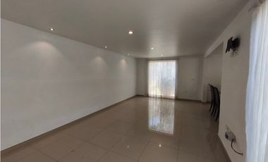 RENTA CASA GALEANA ESQ. USO COMERCIAL, LAS BRISAS SAHUAYO MICH