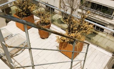 Monoambiente con balcón y amenities en Recoleta en alquiler temporario