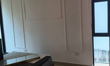 | Loft amueblado con vista al lago en Altozano |