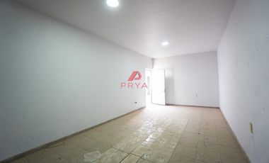 Casa en venta en Santa Paula, Tonalá con espacio independiente para negocio