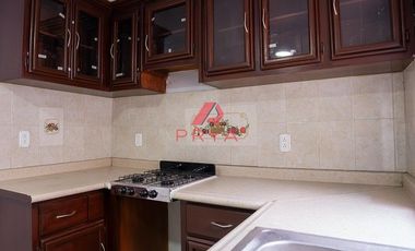 Casa en venta en Santa Paula, Tonalá con espacio independiente para negocio