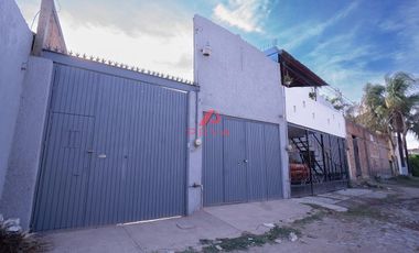 Casa en venta en Santa Paula, Tonalá con espacio independiente para negocio