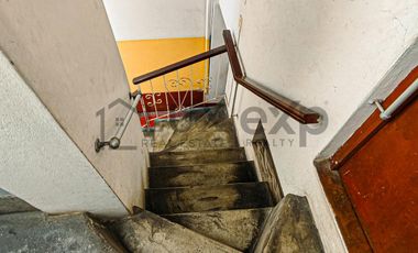Casa de 4 pisos en Urb. Vista Alegre
