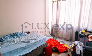 Casa de 4 pisos en Urb. Vista Alegre