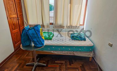 Casa de 4 pisos en Urb. Vista Alegre