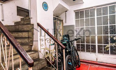 Casa de 4 pisos en Urb. Vista Alegre