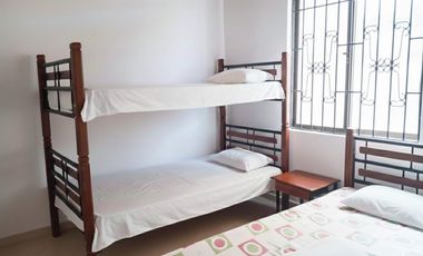 Casa de 2 Pisos con Jacuzzi en Condominio – Flandes