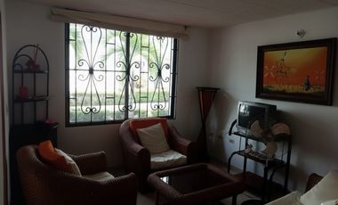 Casa de 2 Pisos con Jacuzzi en Condominio – Flandes