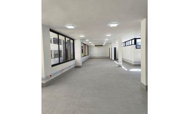 Oficina para arriendo en el centro de Pereira!!!