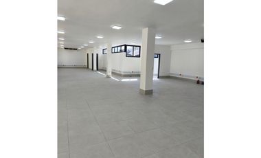 Oficina para arriendo en el centro de Pereira!!!