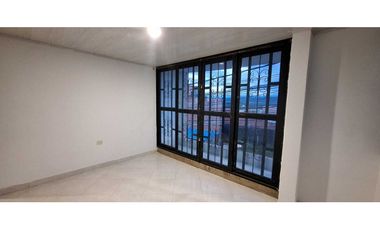 ARRIENDO APTO ALTOS DEL PEÑON GIRARDOT $900.000