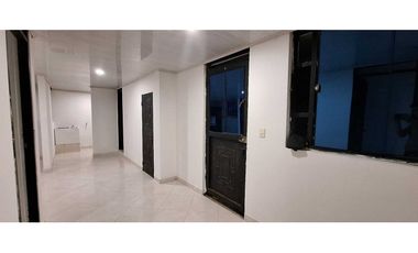 ARRIENDO APTO ALTOS DEL PEÑON GIRARDOT $900.000