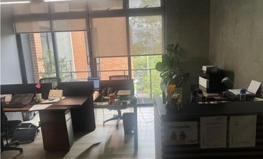 Oficina para la venta en el centro logistico de Cerritos!!!