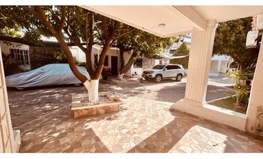 Casa en primera línea de Playa Salguero -005R