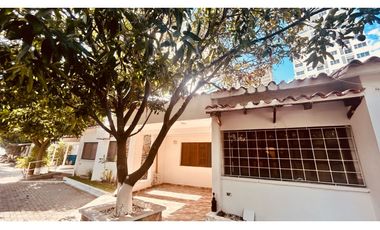 Casa en primera línea de Playa Salguero -005R
