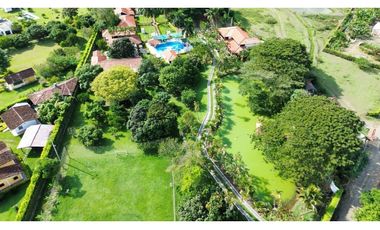Finca campestre amoblada en venta permuta | Guacarí - Valle del Cauca