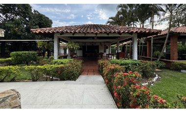 Finca campestre amoblada en venta permuta | Guacarí - Valle del Cauca