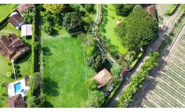 Finca campestre amoblada en venta permuta | Guacarí - Valle del Cauca