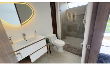 Venta de casa en El Retiro Macedonia