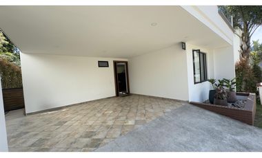 Venta de casa en El Retiro Macedonia