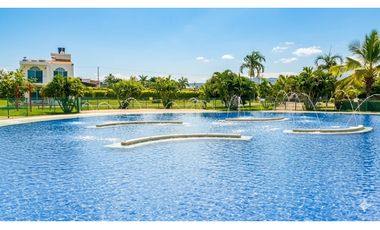 Amplia Casa con Jacuzzi en Flandes, Tolima  Condominio
