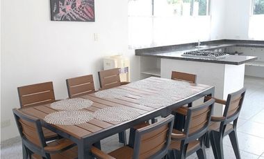 Amplia Casa con Jacuzzi en Flandes, Tolima  Condominio