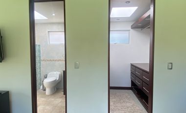 Venta y/o arriendo  casa campestre 356m2 en un solo nivel más altillo