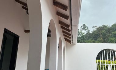🌿 Hermosa casa ubicada entre La Gran Vía y La Mesa en Cundinamarca, vereda Guayabal, Ideal para descanso, rodeado de naturaleza, excelente inversión.