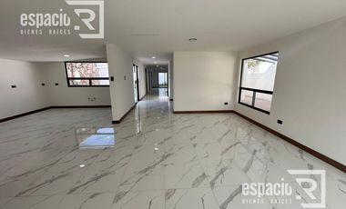 CASA VENTA DE UNA PLANTA EN SAN FELIPE