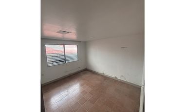 Alquilo casa/local en Bethania