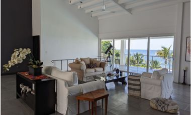 Venta de Casa de Lujo Frente al Mar en Pedasí – Andromeda
