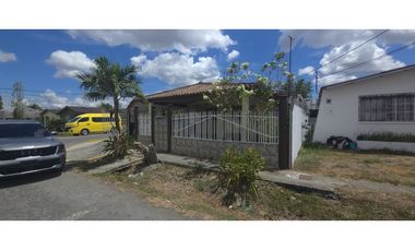 Se Vende Casa en Villa Karola Penonome