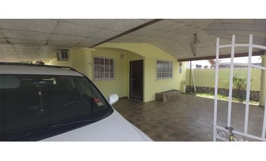 Se Vende Casa en Villa Karola Penonome