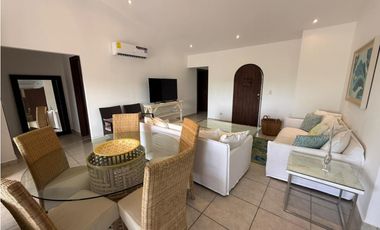 Casa en venta amoblada en PH Vista Mar, San Carlos