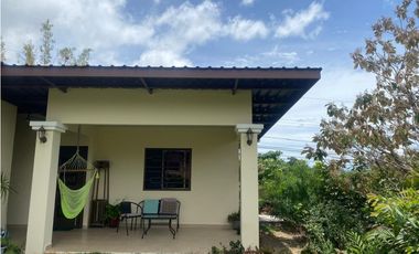Alquilo casita en Boquete Chiriqui