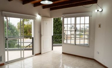 DEPARTAMENTO 2 AMBIENTES - 1er PISO DTO 